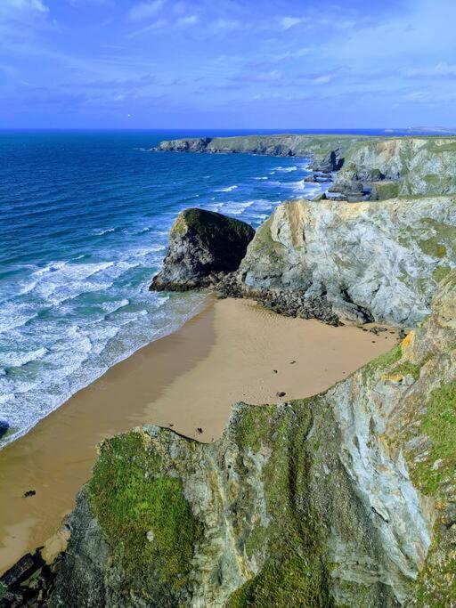Large 4 Person Couples And Family Caravan In Newquay Bay Resort Bagian luar foto