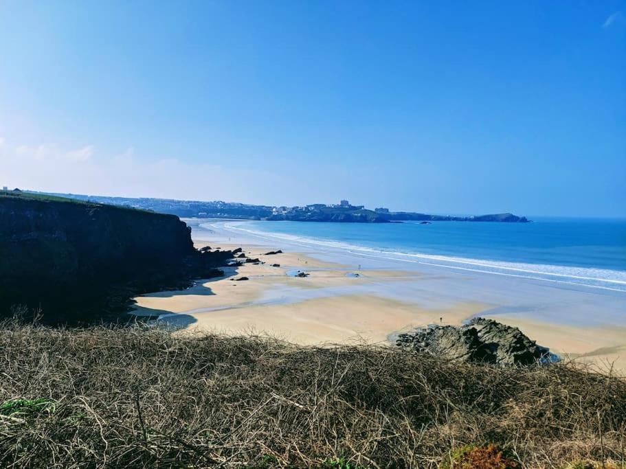 Large 4 Person Couples And Family Caravan In Newquay Bay Resort Bagian luar foto
